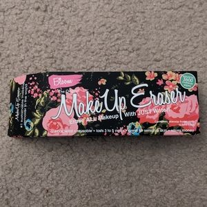 Brand New Magic Eraser in Bloom